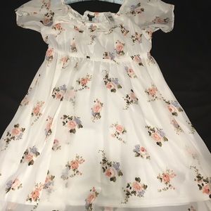 Torrid NWT size 1 floral dress
